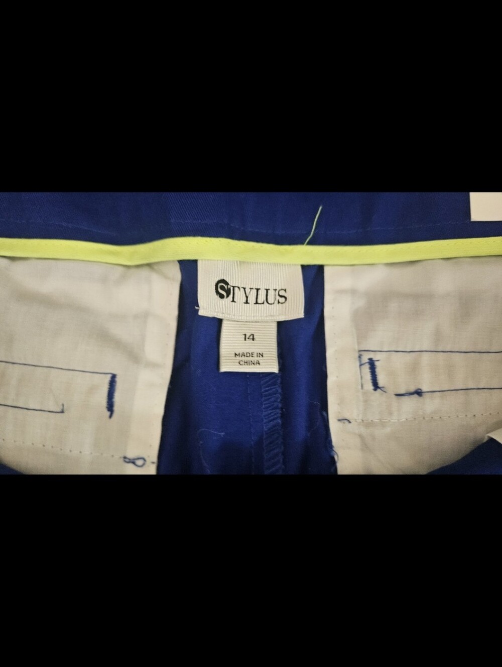 NWT STYLUS Exotic Blue Chino Shorts Size 14 - Picture 3 of 7